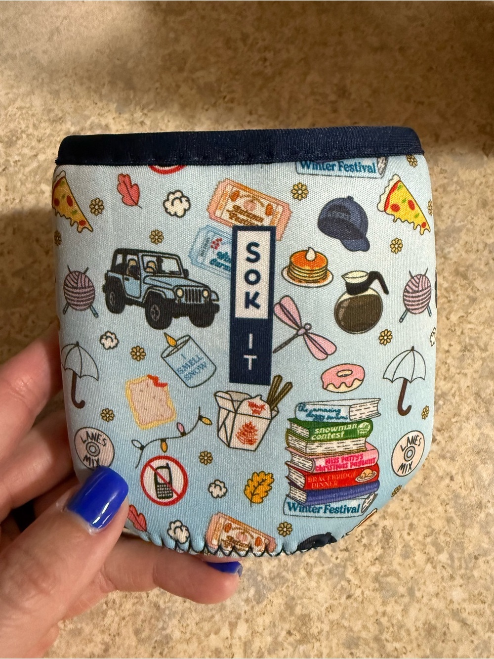 Gilmore Girls Sok It can koozie